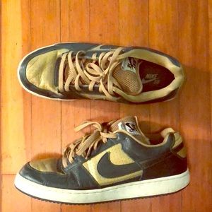 Nike Dunks (sz 12), Seattle Supersonics Edition